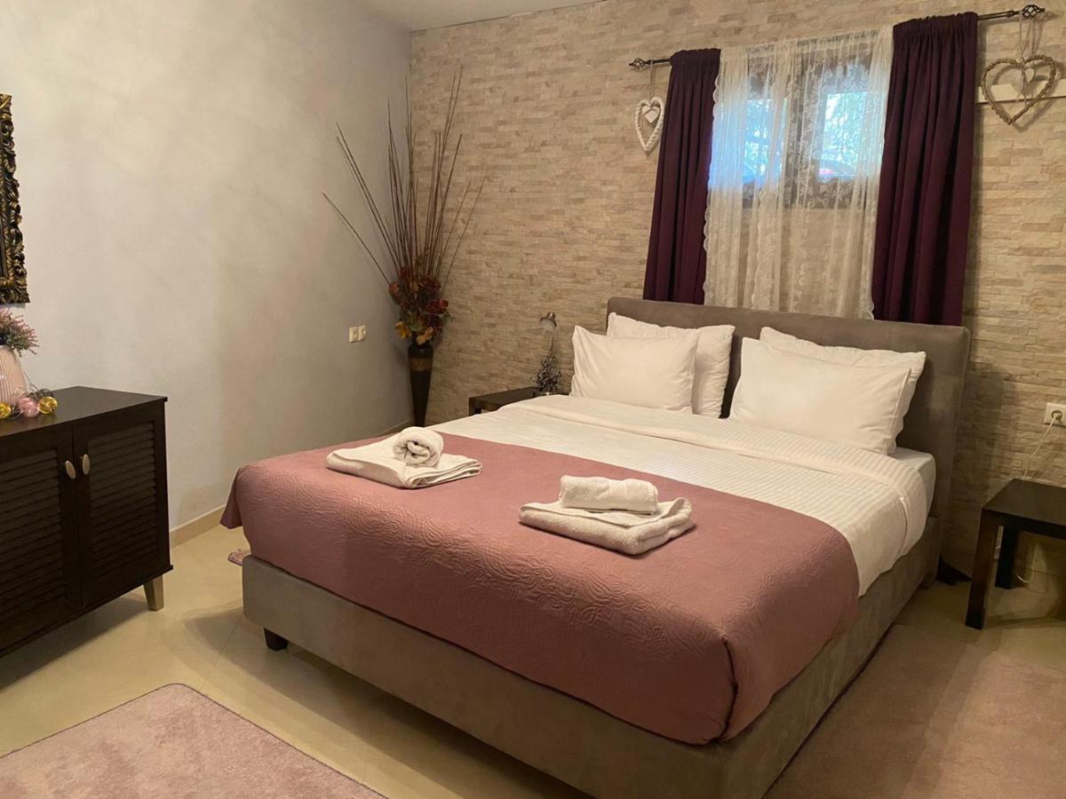 In The Castle - House Apartment อิโออันนินา ภายนอก รูปภาพ