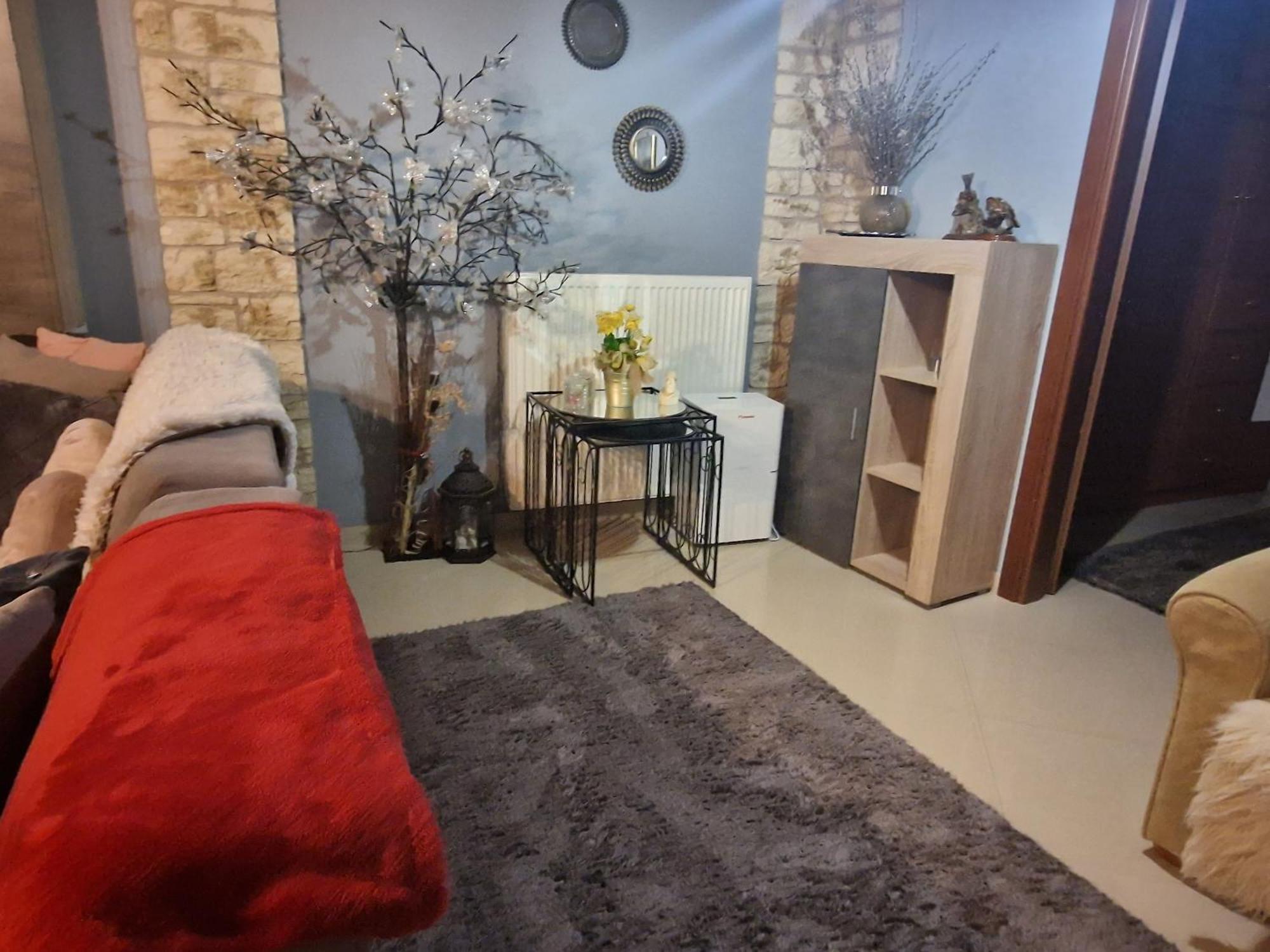 In The Castle - House Apartment อิโออันนินา ห้อง รูปภาพ